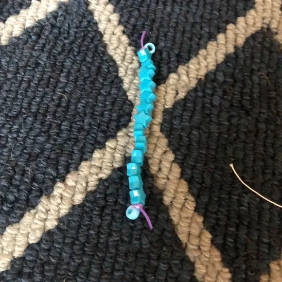 Bracelets - Picture 15 of 17